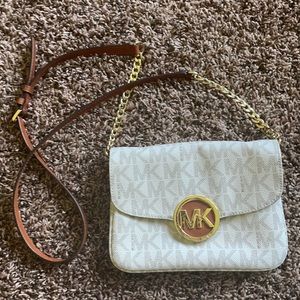 Michael Kors Crossbody Bag